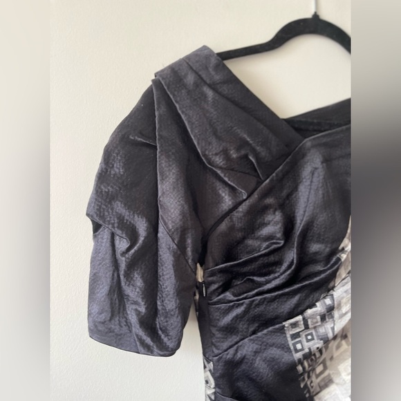 Dries Van Noten Aysmmetrical Sleeve Geometric Design Silk-Wool Dress Size 40/ 4 - Picture 10 of 16